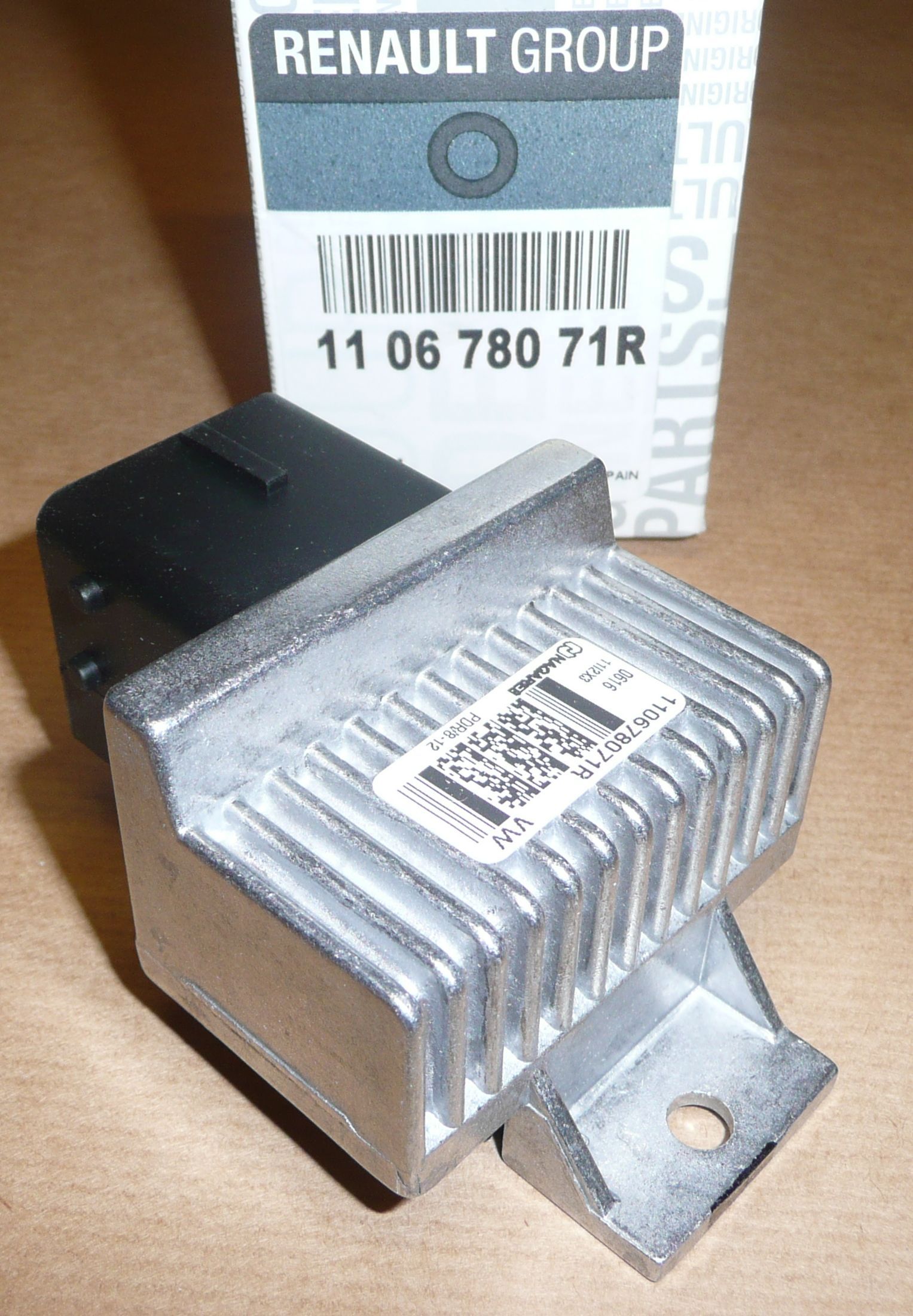 110678071R RELÉ ŽHAVENÍ 1.5DCI 2.3DCI