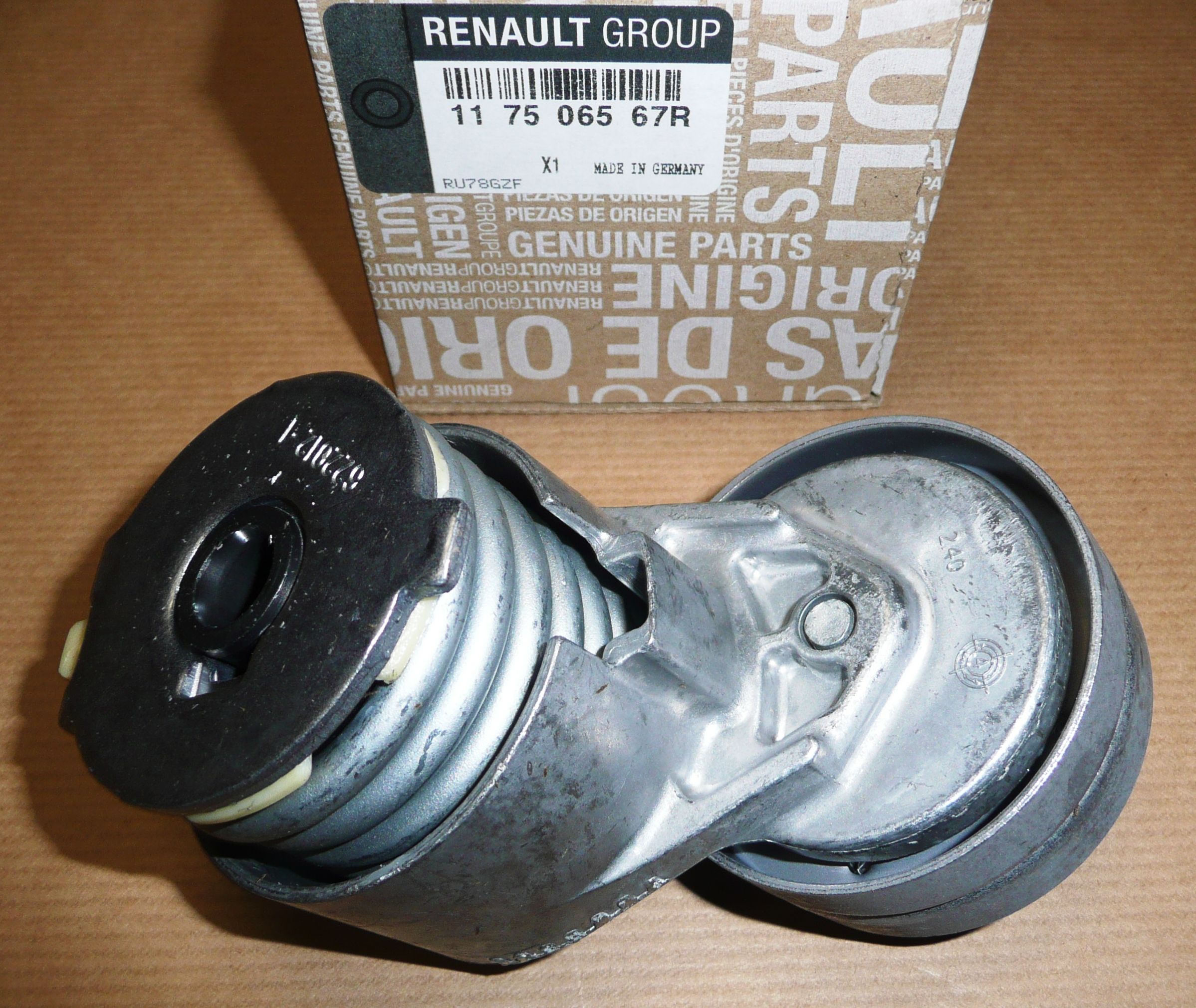 117506567R NAPÍNACÍ KLADKA II 1.9DCI