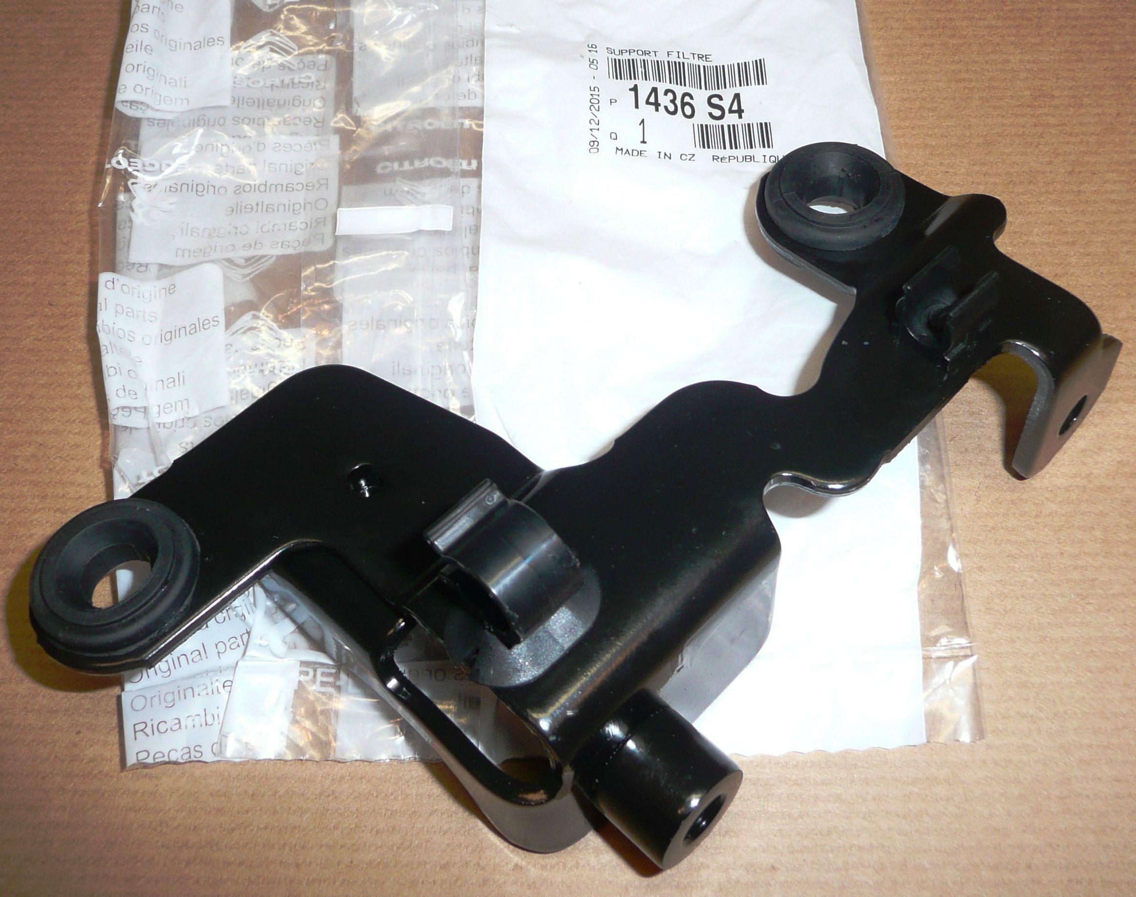 1436.S4 DRŽÁK BOXU FILTRU 1.6HDI