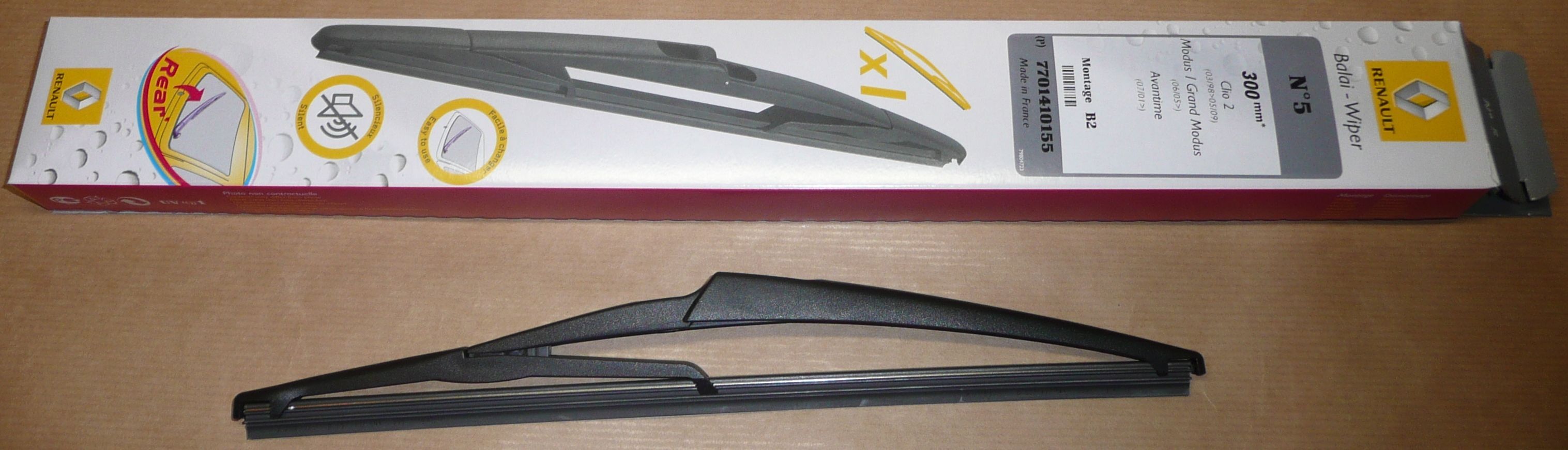 7701410155 STĚRAČ ZADNÍ 300MM