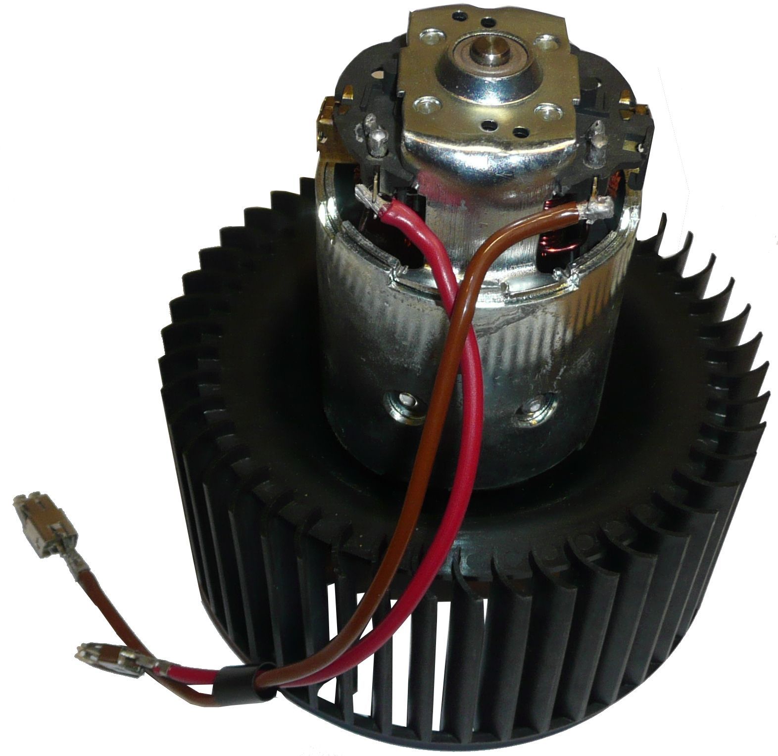 V3350 VENTILÁTOR TOPENÍ