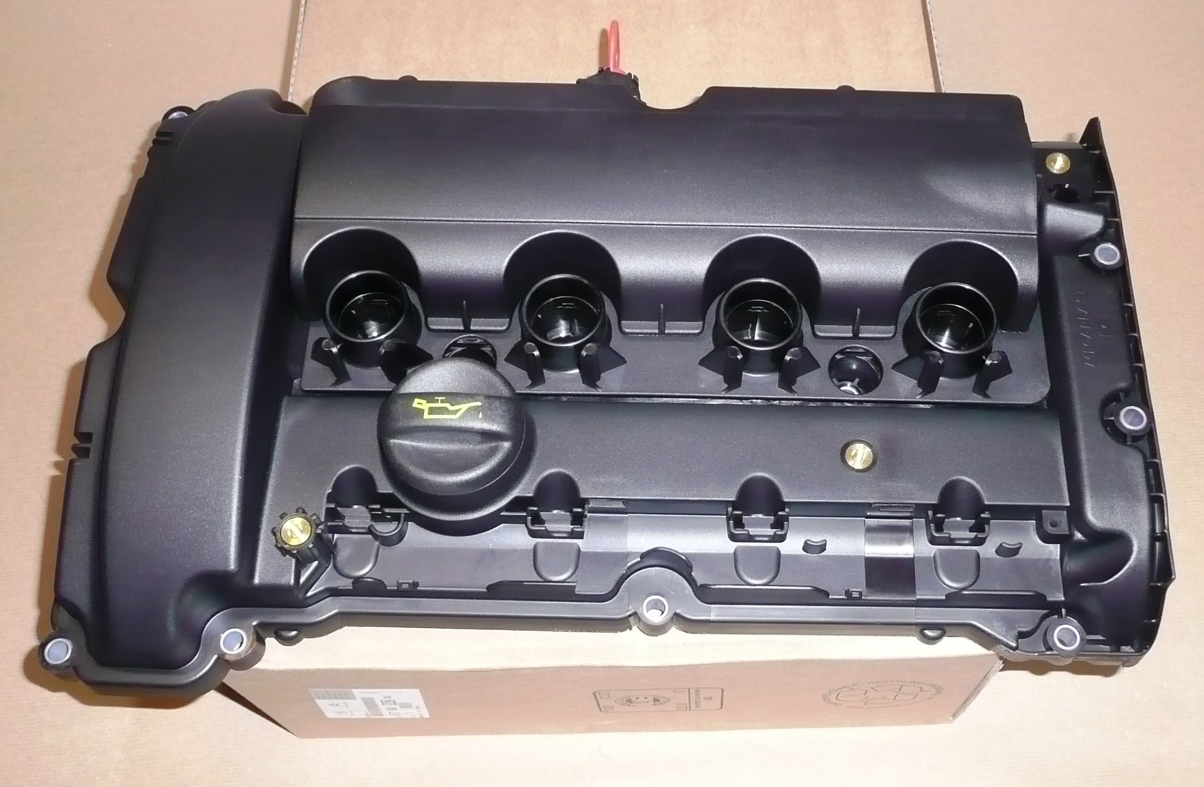 V759886280 VÍKO VENTILŮ 1.6THP