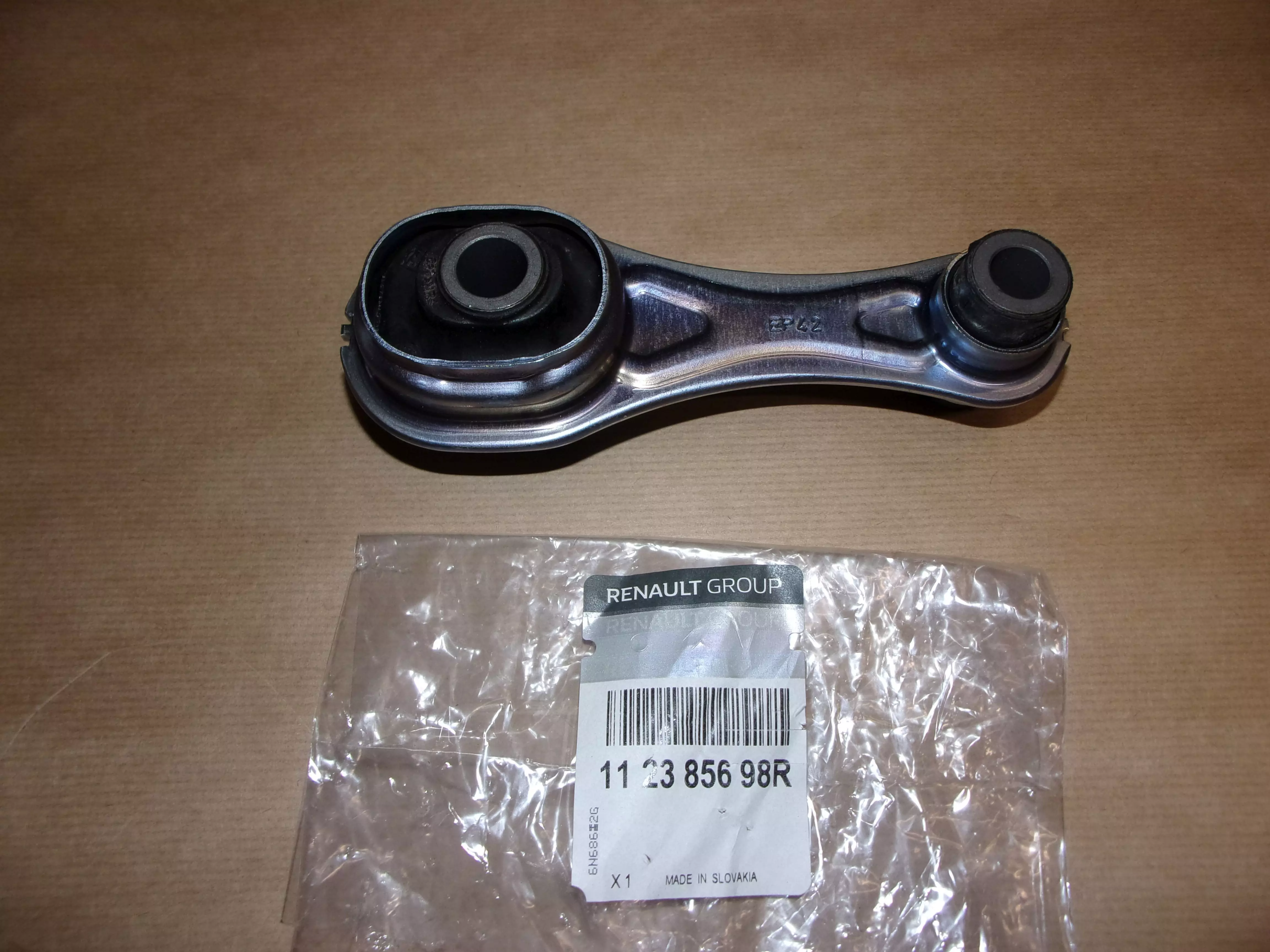 112385698R SILENTBLOK MOTORU CLIO IV 0.9TCE ZADNÍ