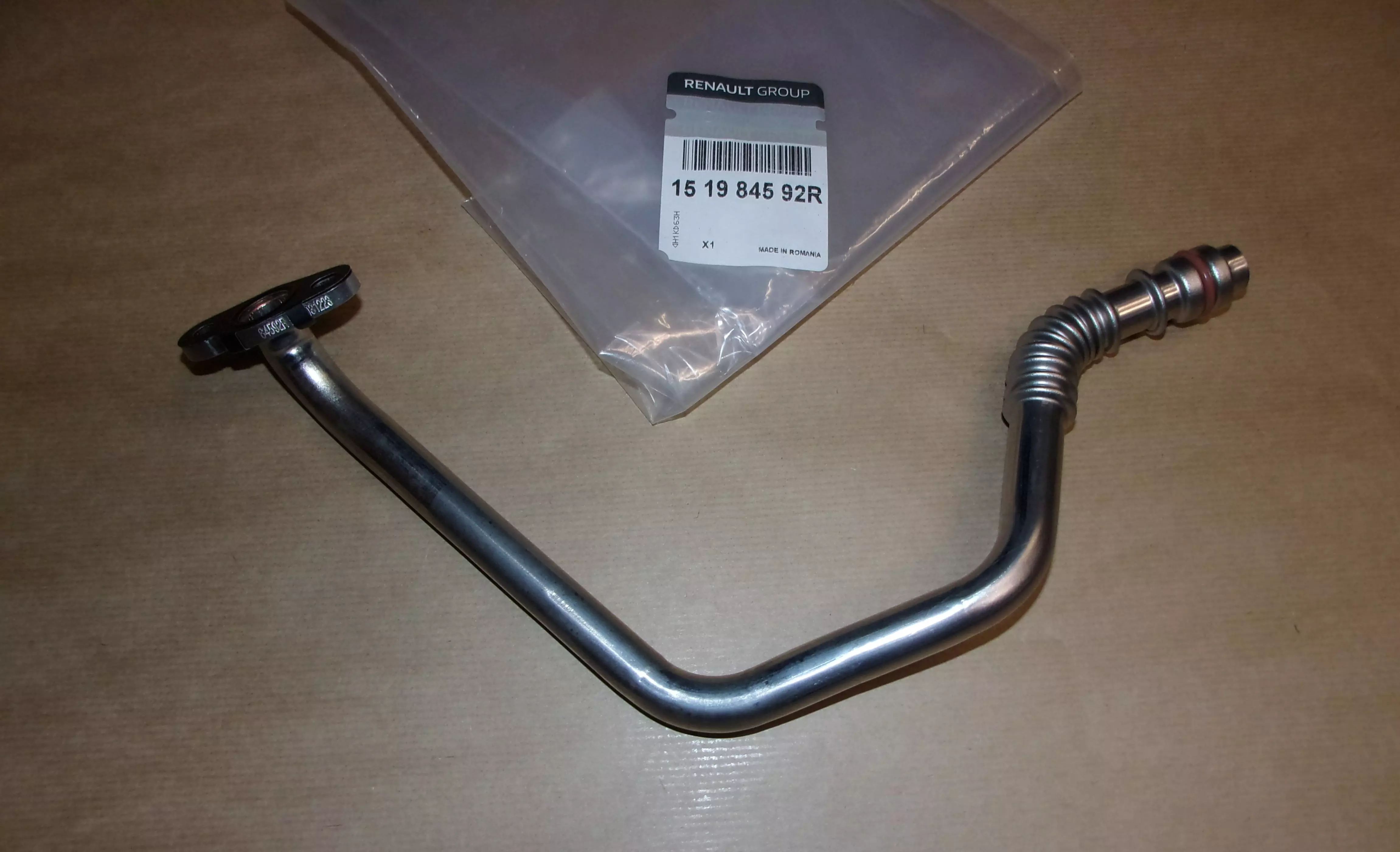 151984592R POTRUBÍ MAZÁNÍ TURBA 1.5DCI